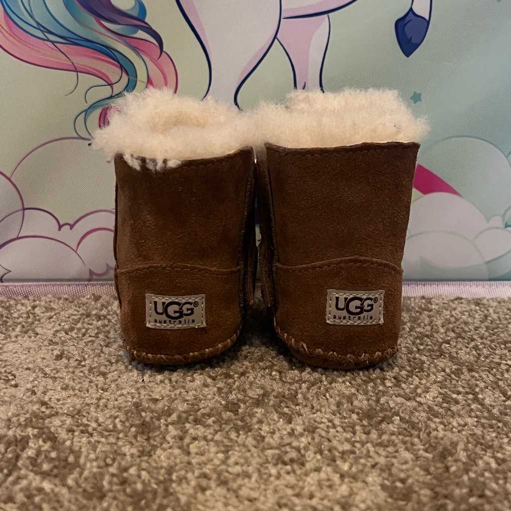 Baby Uggs With Fur (Size 0/1)